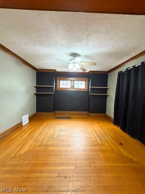 379 Homewood Avenue SE Warren OH 44483