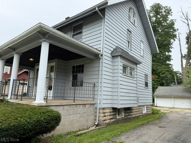 379 Homewood Avenue SE Warren OH 44483