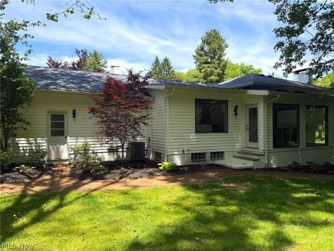 3866 Woodthrush Road Akron OH 44333