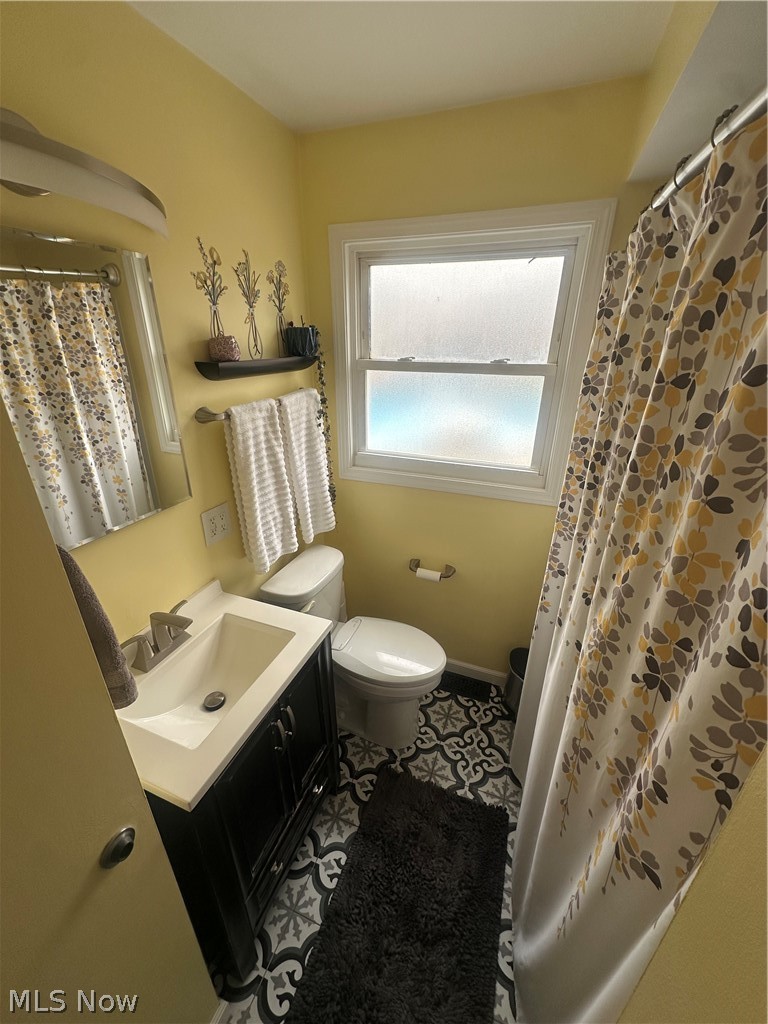 5502 Renwood Drive Parma OH 44129
