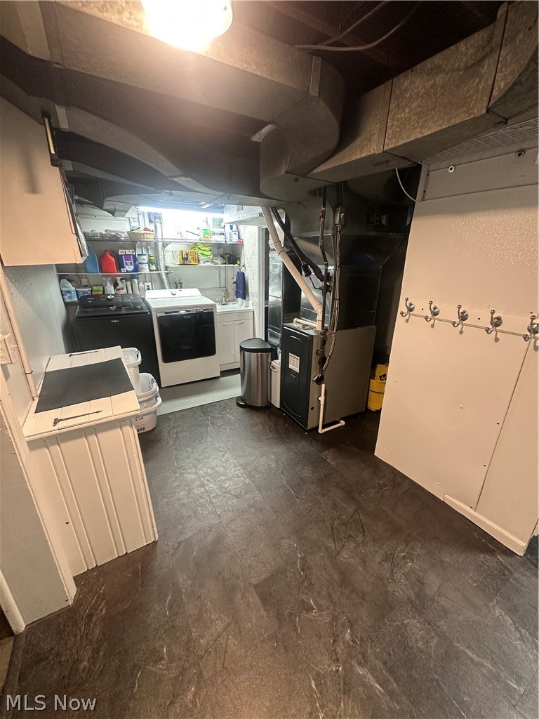 5502 Renwood Drive Parma OH 44129