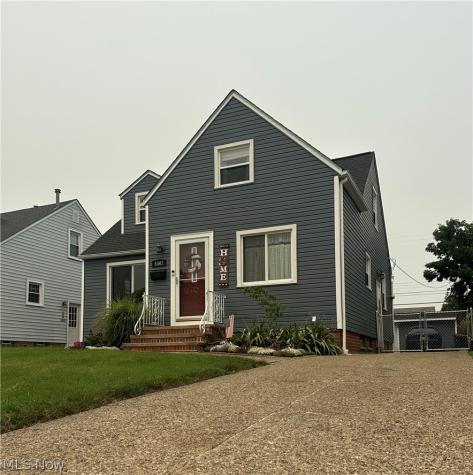 5502 Renwood Drive Parma OH 44129