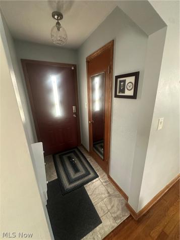 5502 Renwood Drive Parma OH 44129