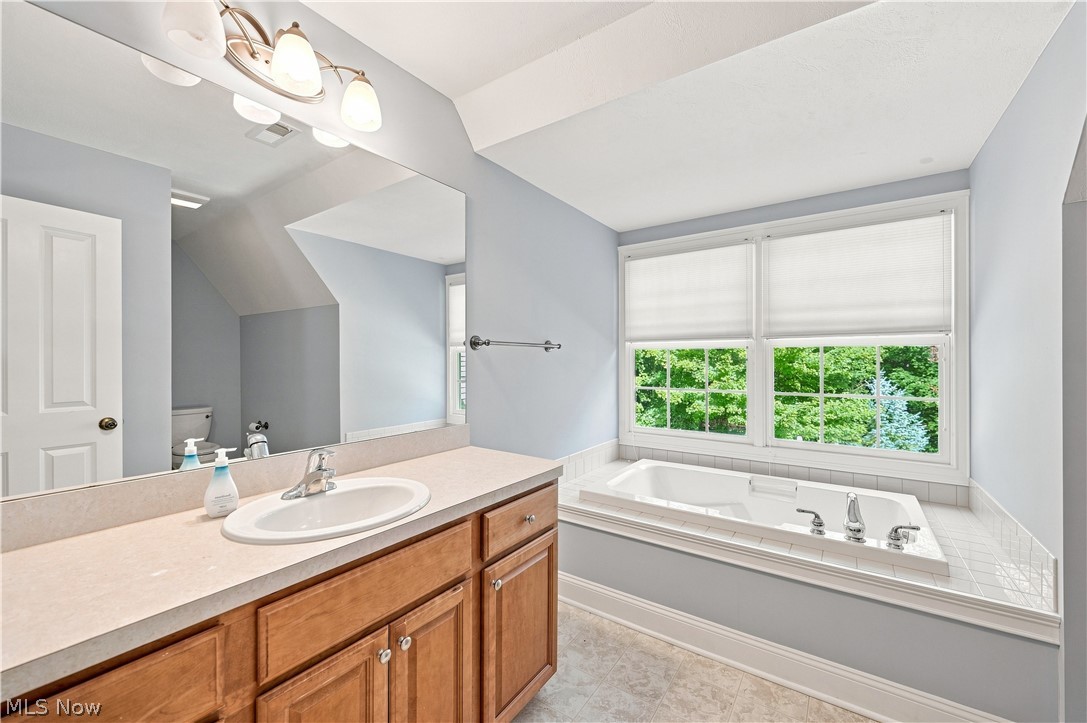 15560 Priorway Drive Novelty OH 44072