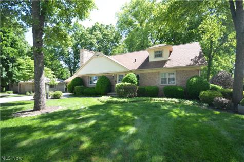 614 Fairwood Drive Tallmadge OH 44278