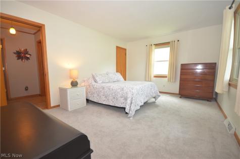 614 Fairwood Drive Tallmadge OH 44278