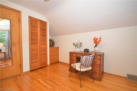 614 Fairwood Drive Tallmadge OH 44278
