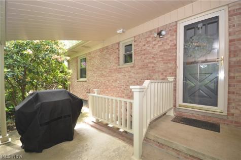 614 Fairwood Drive Tallmadge OH 44278