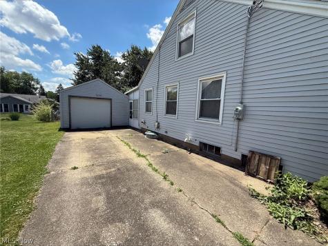 2916 Joseph Place NW Canton OH 44708