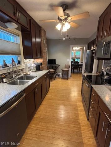 1620 Belle Avenue Lakewood OH 44107