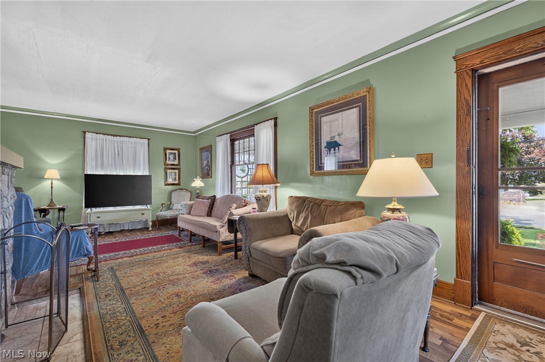 146 W Quarry Street Newton Falls OH 44444