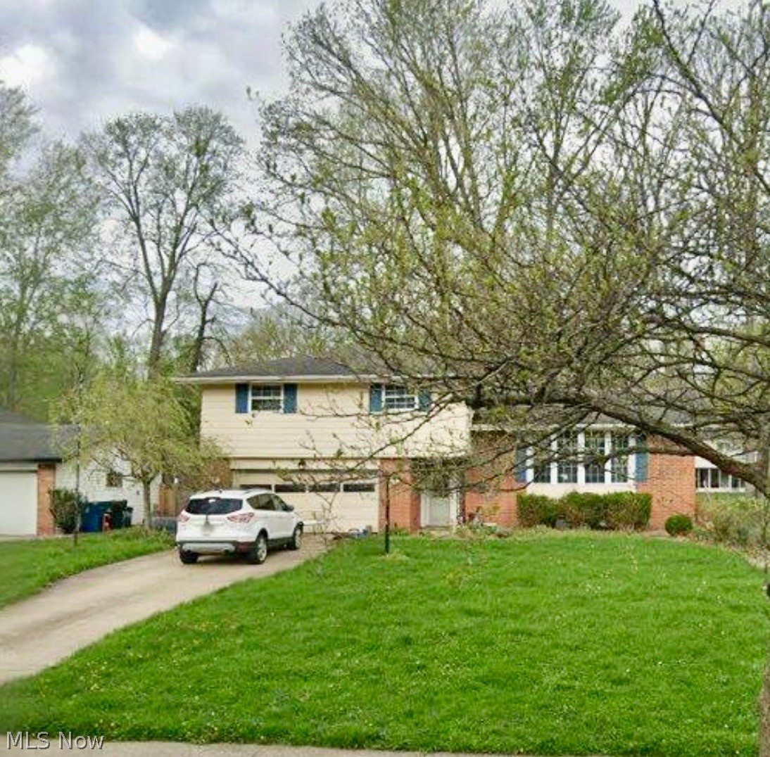 5102 Devon Drive North Olmsted OH 44070