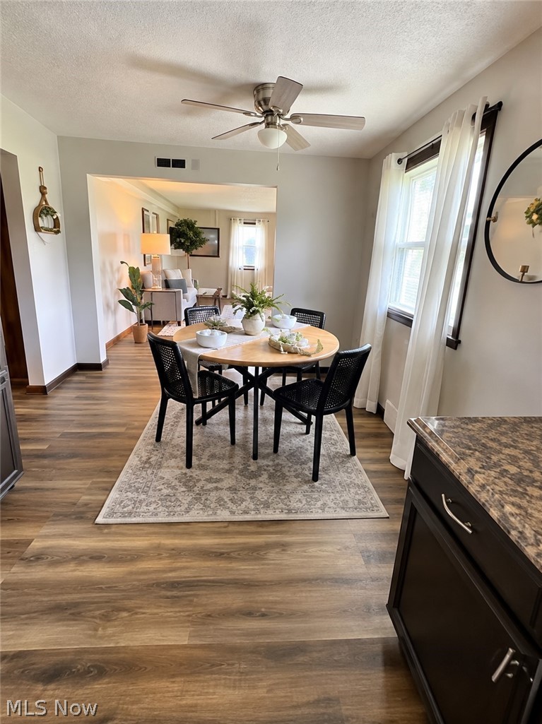 525 W Omar Street Struthers OH 44471