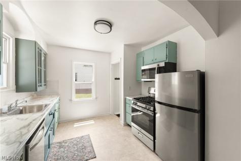 259 Jackson Street Amherst OH 44001