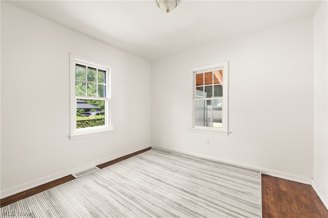 259 Jackson Street Amherst OH 44001