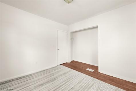 259 Jackson Street Amherst OH 44001