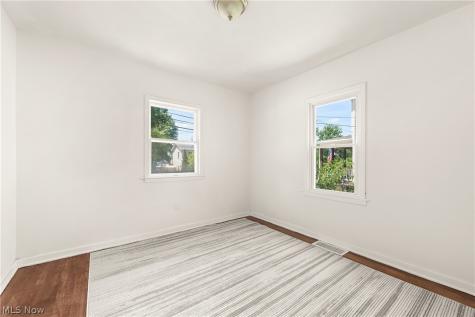259 Jackson Street Amherst OH 44001