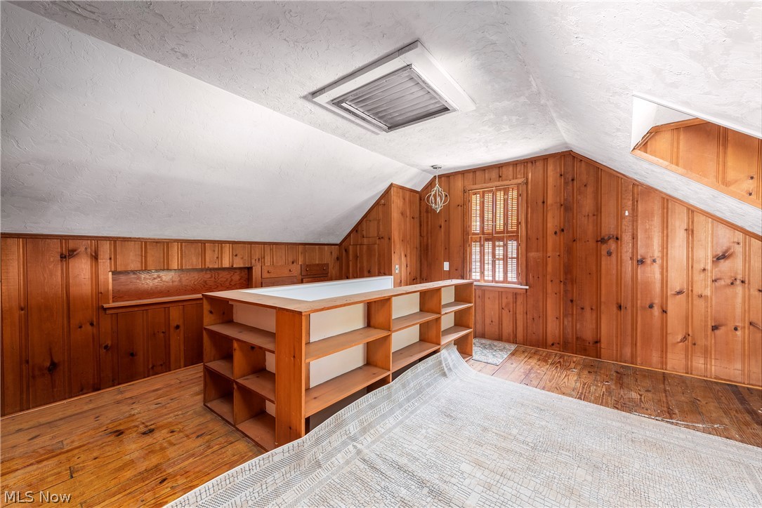 259 Jackson Street Amherst OH 44001