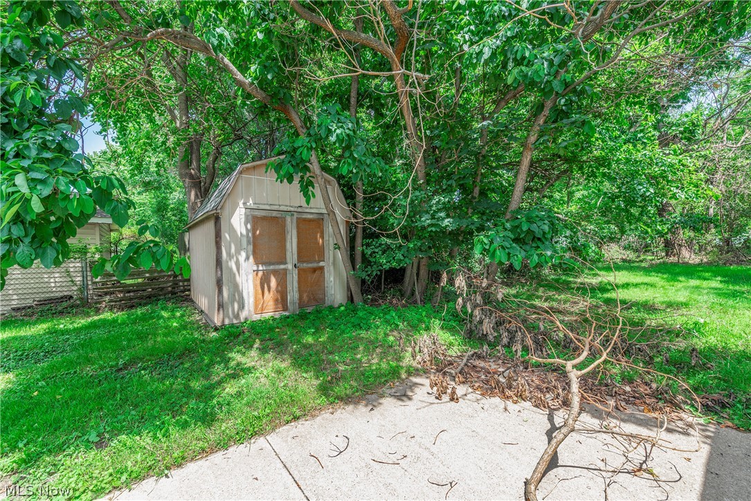 259 Jackson Street Amherst OH 44001