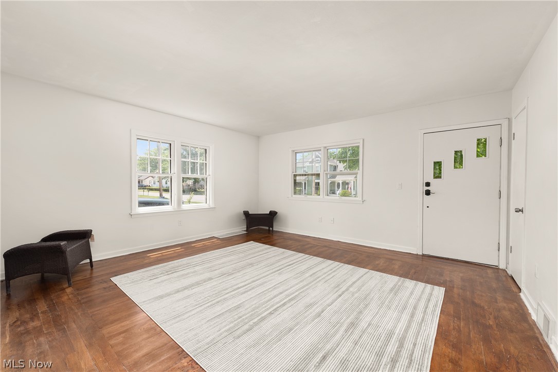 259 Jackson Street Amherst OH 44001