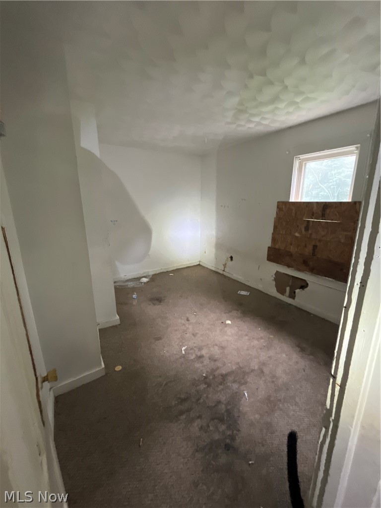716 Minerva Street East Liverpool OH 43920