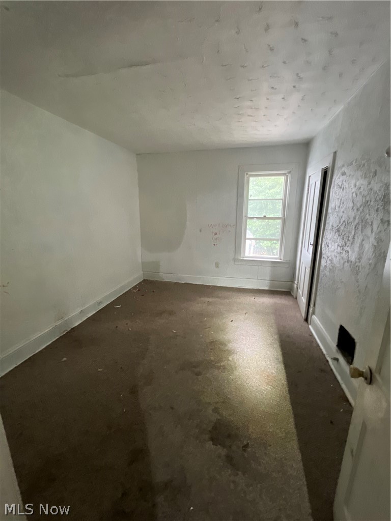 716 Minerva Street East Liverpool OH 43920