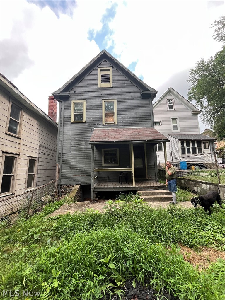 716 Minerva Street East Liverpool OH 43920