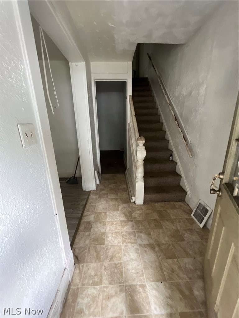 716 Minerva Street East Liverpool OH 43920