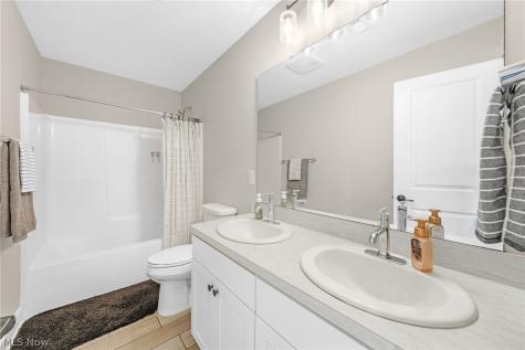 39154 Mcintosh Place Avon OH 44011