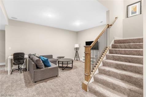 39154 Mcintosh Place Avon OH 44011