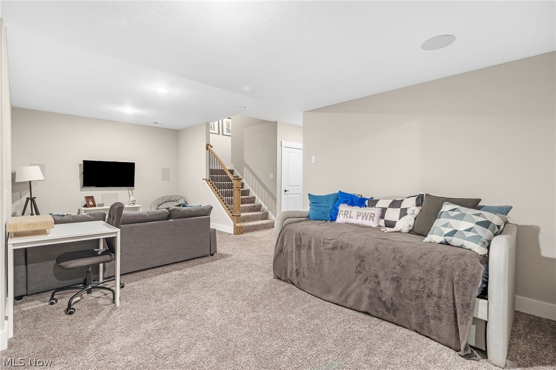 39154 Mcintosh Place Avon OH 44011