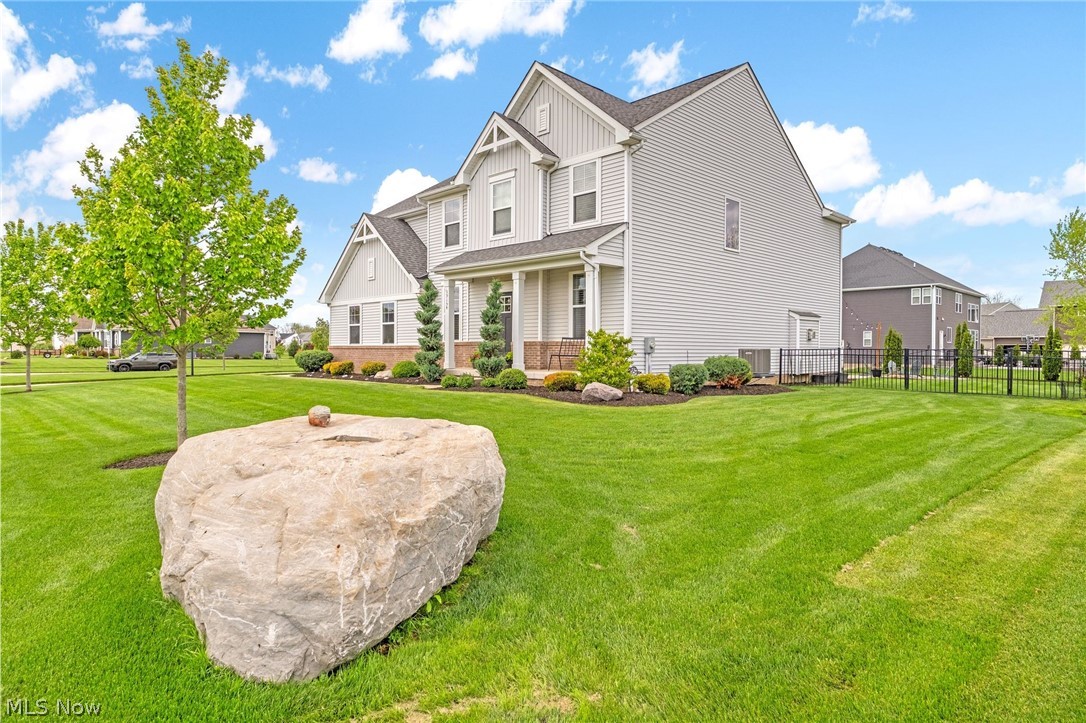 39154 Mcintosh Place Avon OH 44011