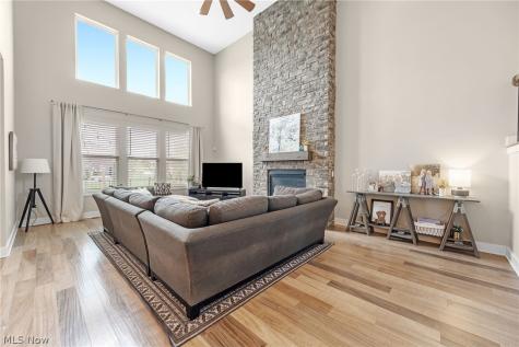 39154 Mcintosh Place Avon OH 44011
