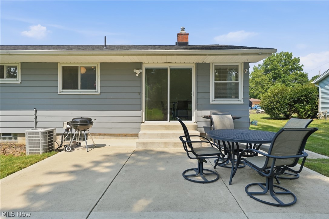 3417 Bentwillow Lane Austintown OH 44511