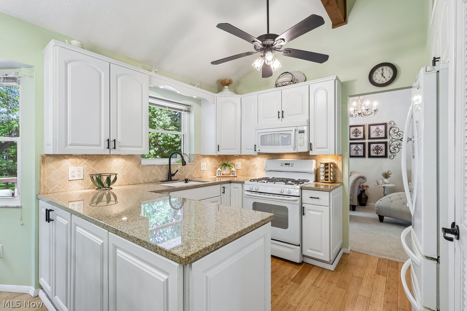 5850 N Crossview Road Seven Hills OH 44131