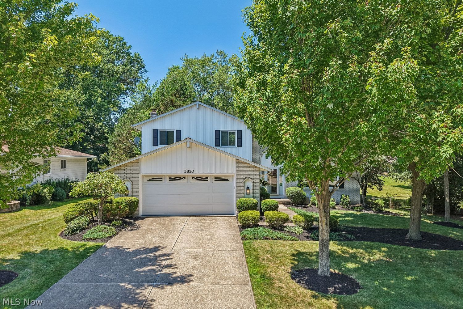 5850 N Crossview Road Seven Hills OH 44131