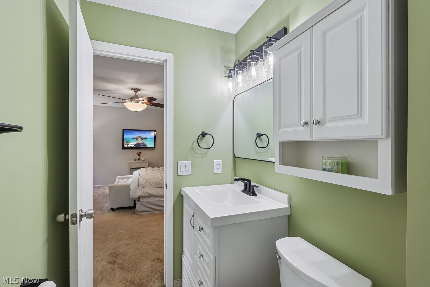 5850 N Crossview Road Seven Hills OH 44131