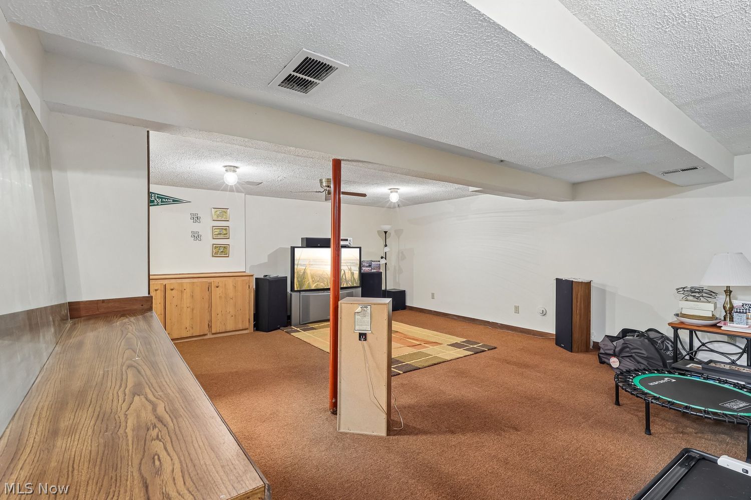 5850 N Crossview Road Seven Hills OH 44131