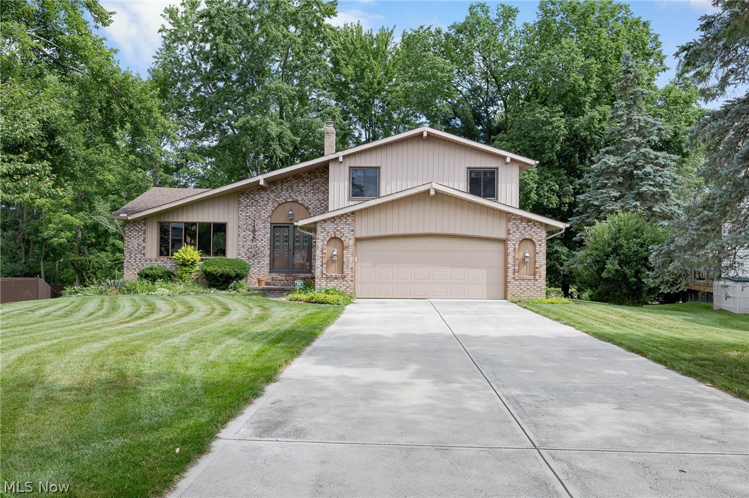 14826 Stone Creek Oval Strongsville OH 44149