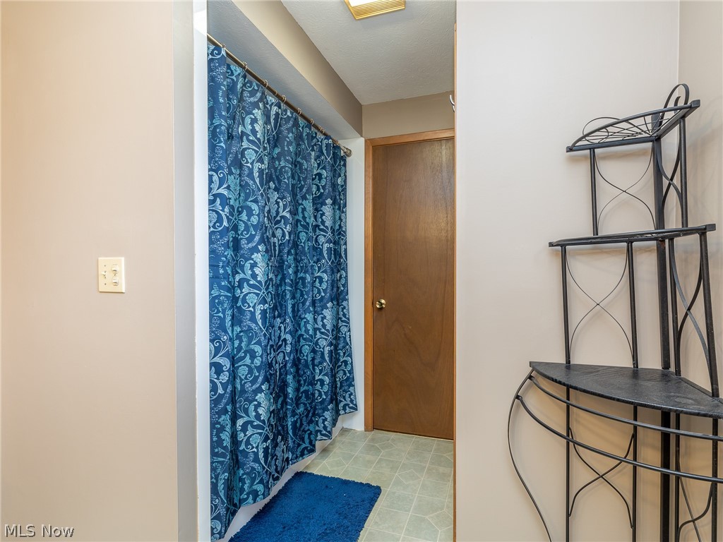14826 Stone Creek Oval Strongsville OH 44149