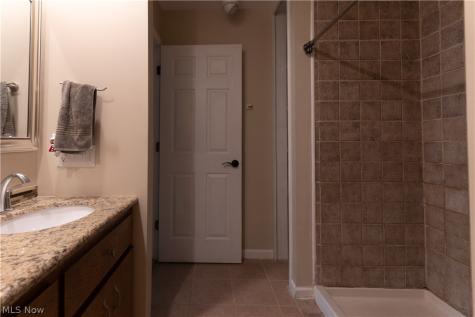 18251 Glencreek Lane Strongsville OH 44136
