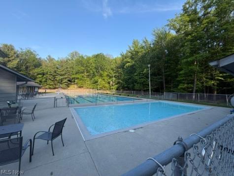18251 Glencreek Lane Strongsville OH 44136