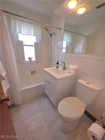 5093 Nan Linn Drive Willoughby OH 44094