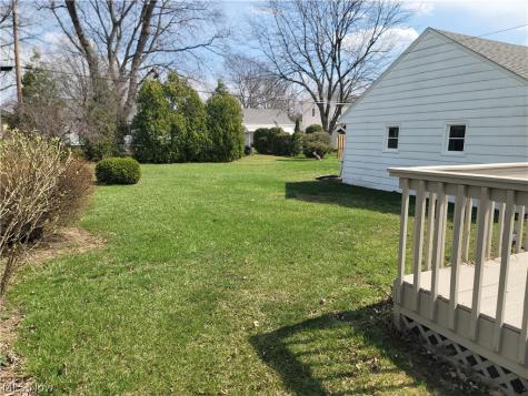 5093 Nan Linn Drive Willoughby OH 44094