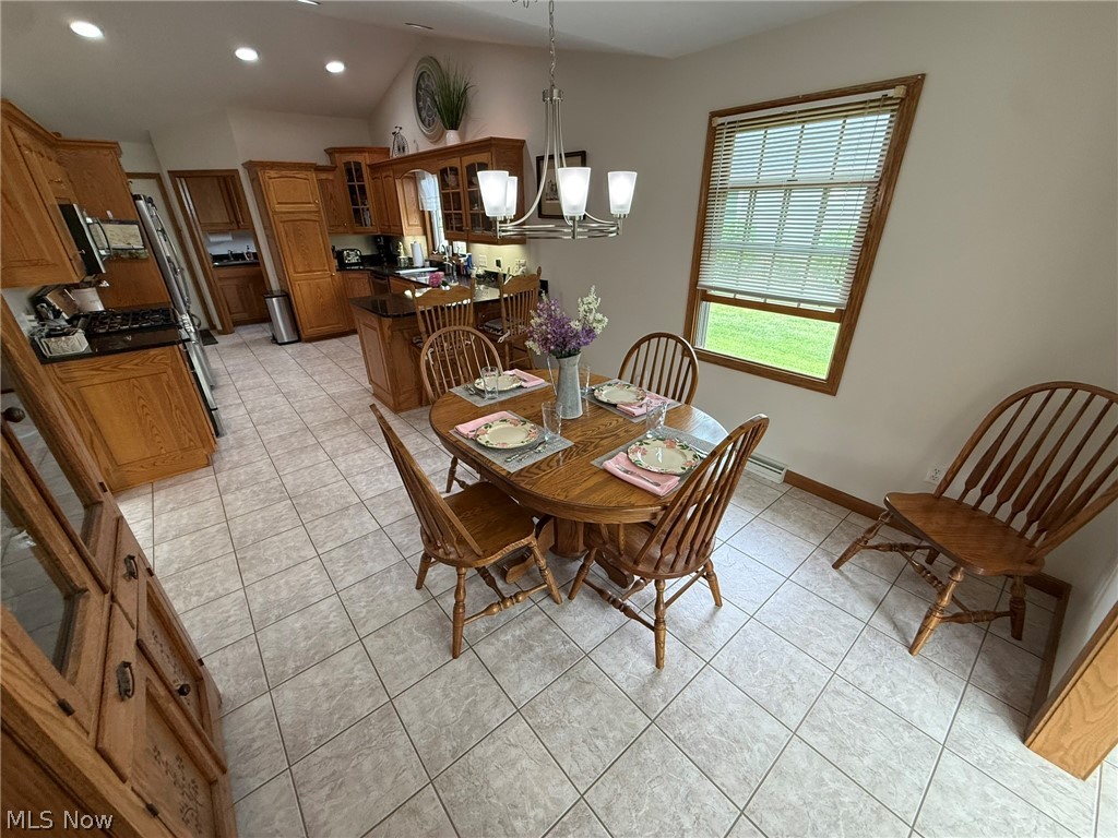 256 Clarence Drive SE New Philadelphia OH 44663