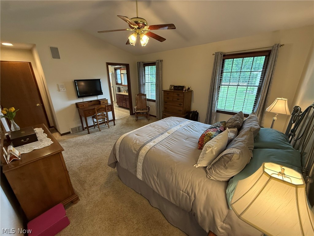 256 Clarence Drive SE New Philadelphia OH 44663