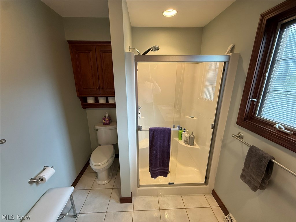 256 Clarence Drive SE New Philadelphia OH 44663