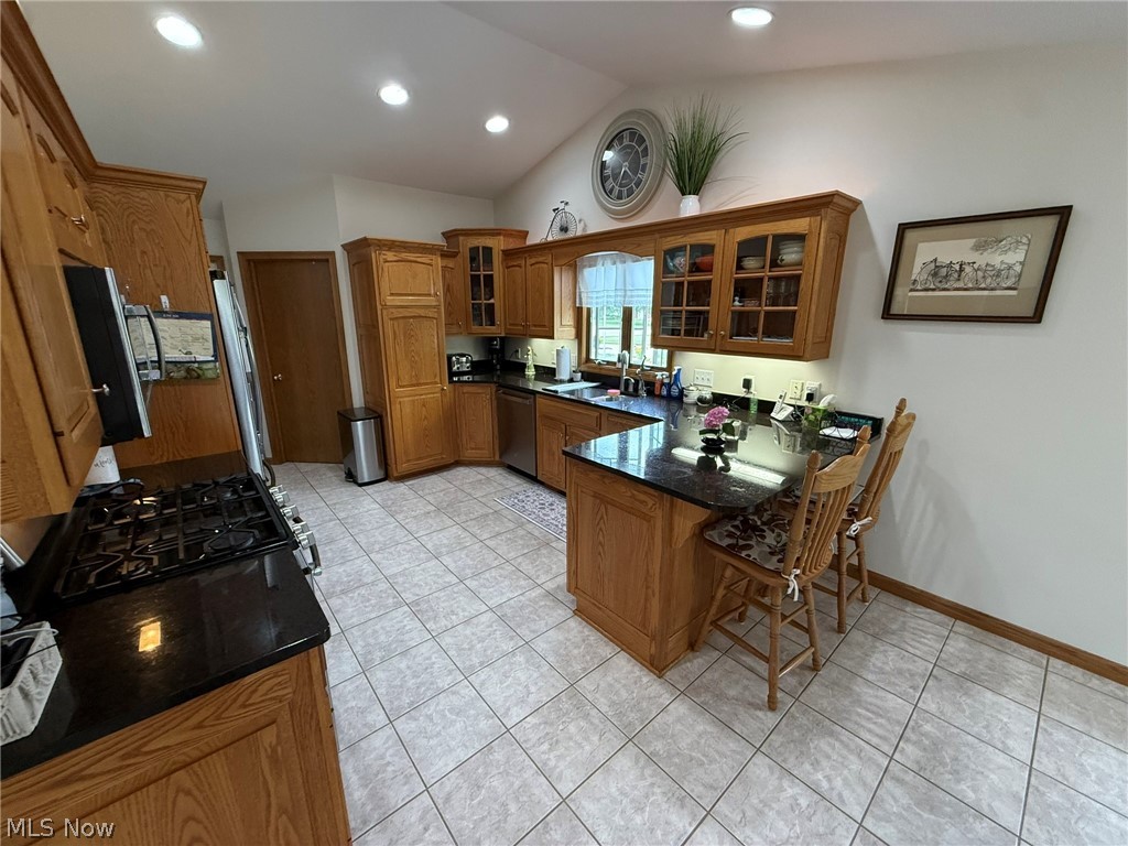 256 Clarence Drive SE New Philadelphia OH 44663