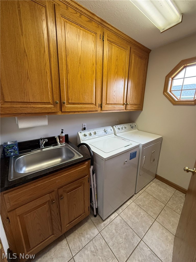 256 Clarence Drive SE New Philadelphia OH 44663