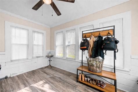 2195 Arthur Avenue Lakewood OH 44107